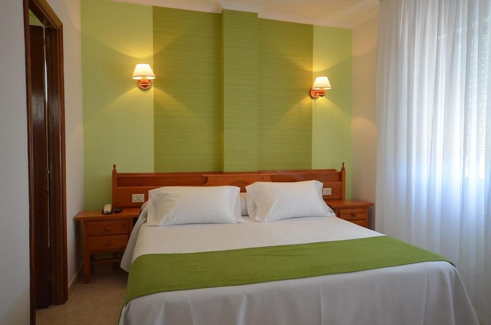 Hotel Mar Azul Sanxenxo Esterno foto